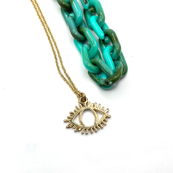 Gold and Green Eye Pendant Necklace - Picture 2 of 6